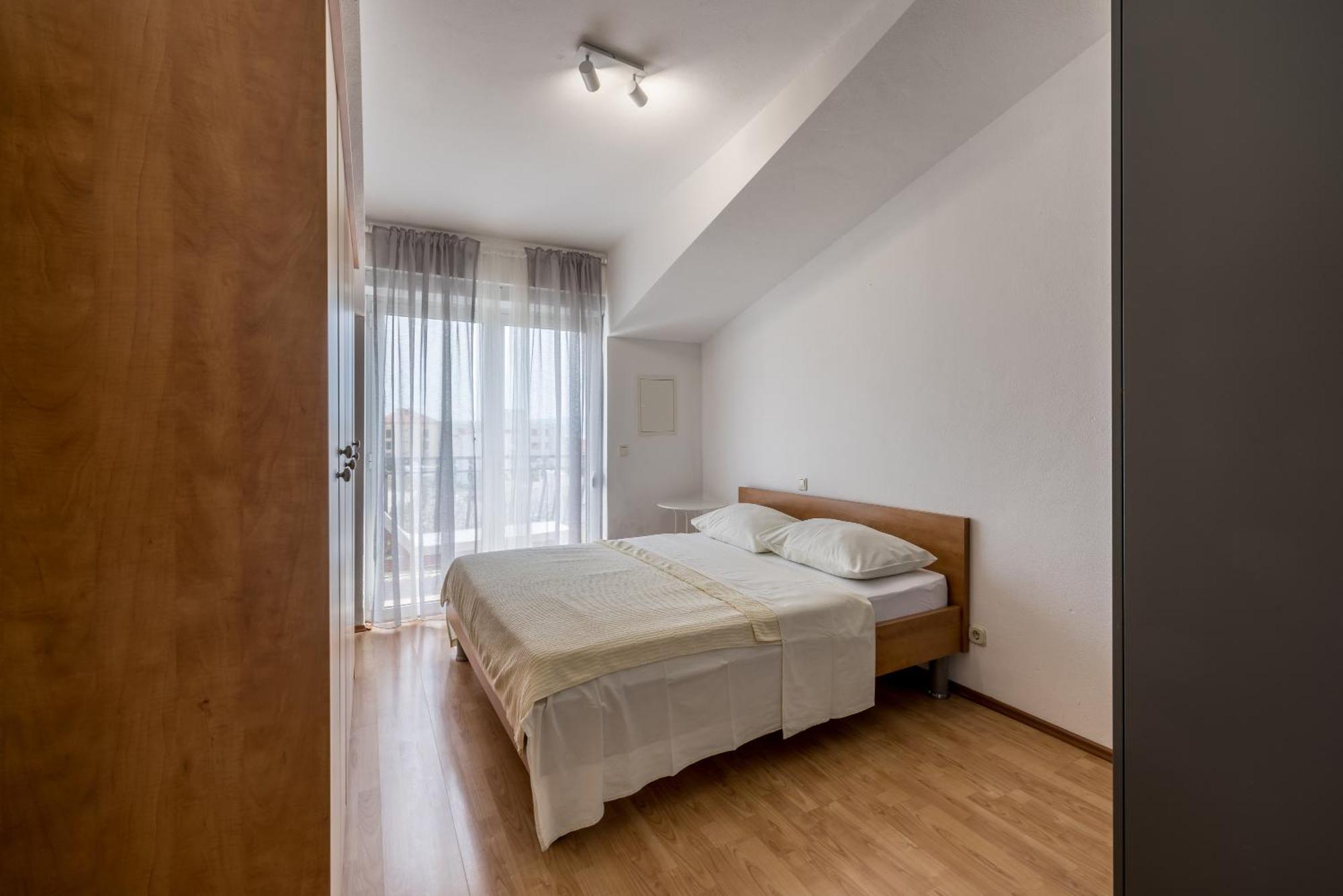 Mediterano Apartments Podstrana Esterno foto