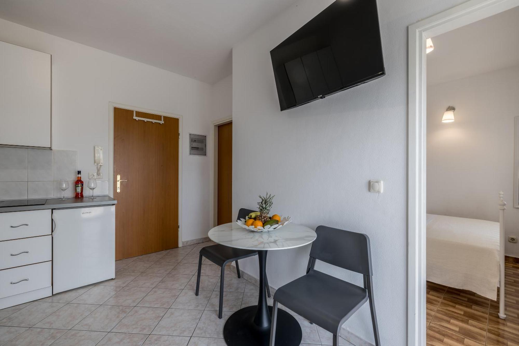 Mediterano Apartments Podstrana Esterno foto